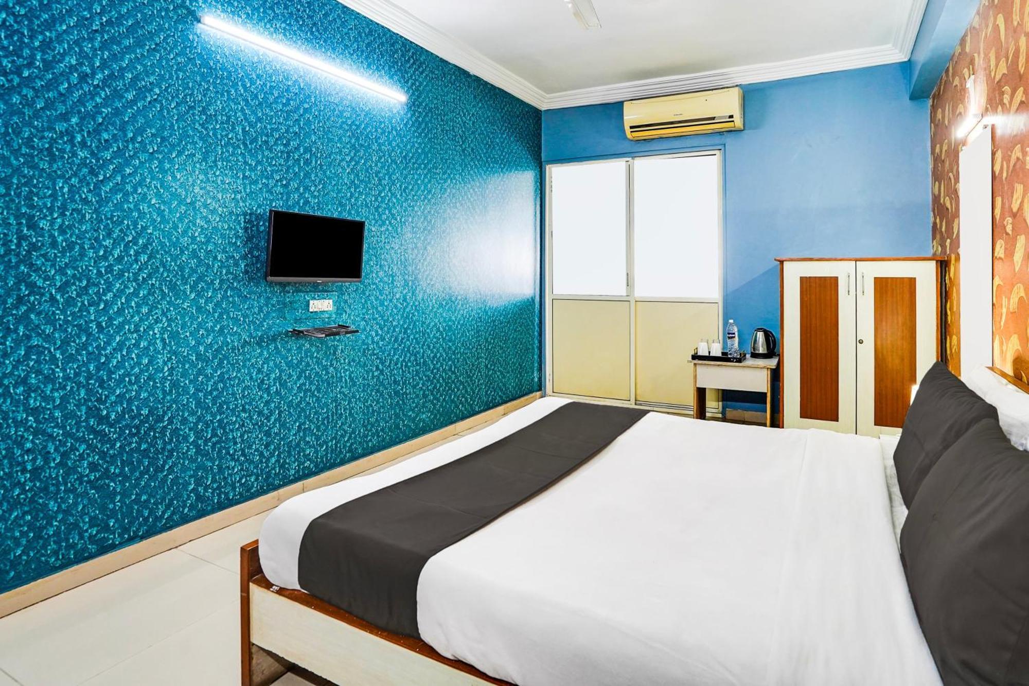Hotel O Vibrant Residency Ahmadabad Zewnętrze zdjęcie