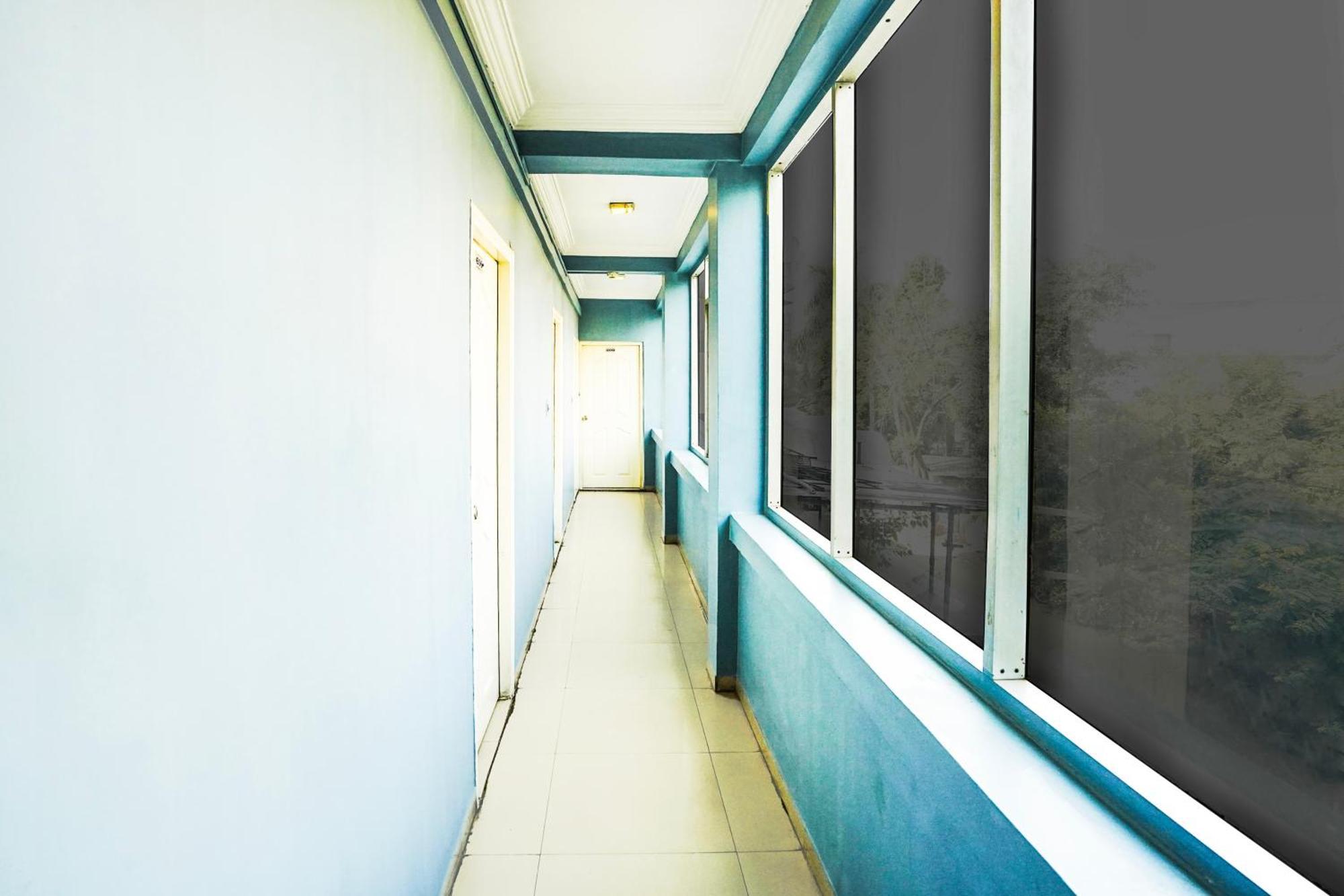 Hotel O Vibrant Residency Ahmadabad Zewnętrze zdjęcie