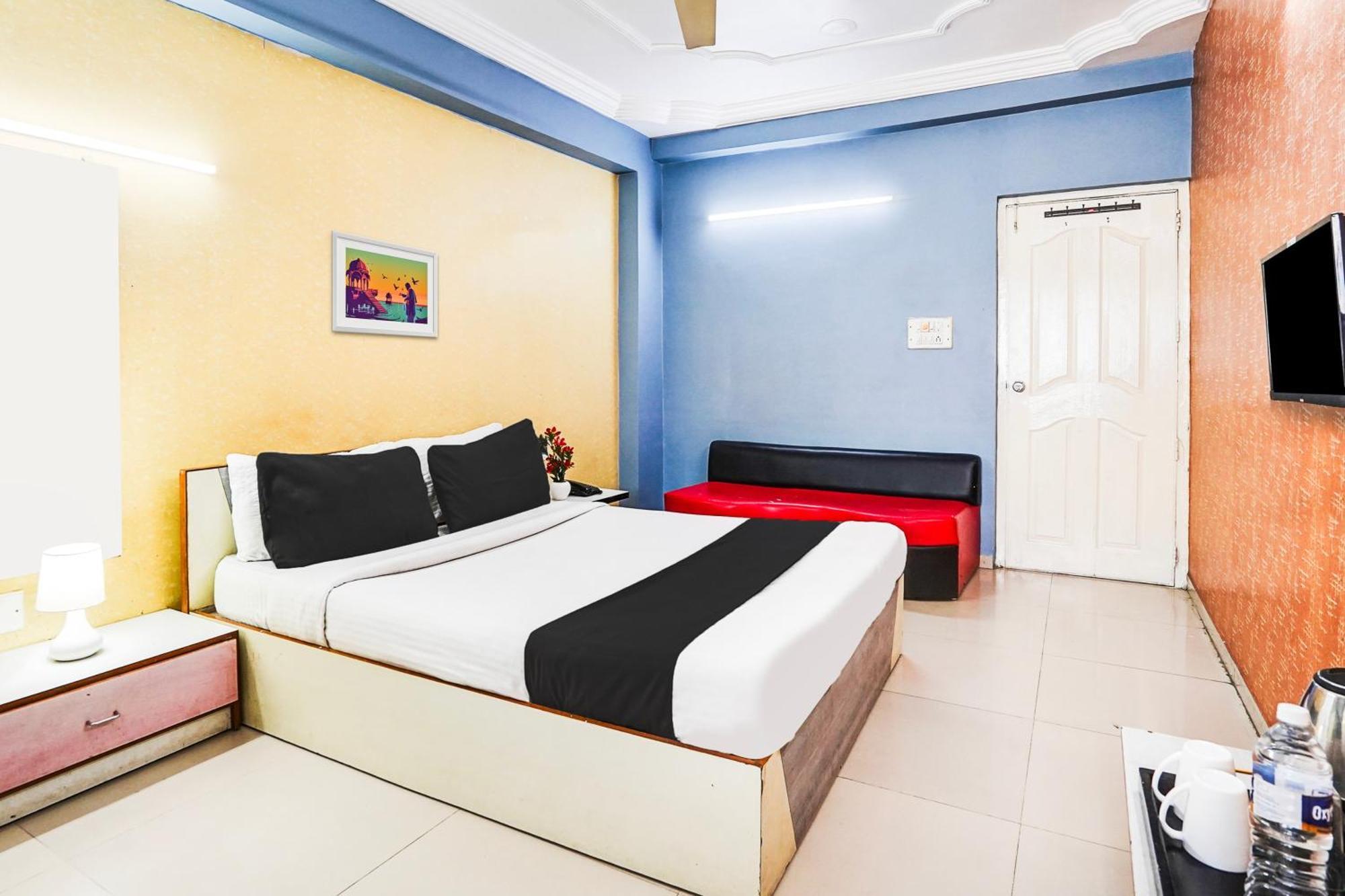 Hotel O Vibrant Residency Ahmadabad Zewnętrze zdjęcie
