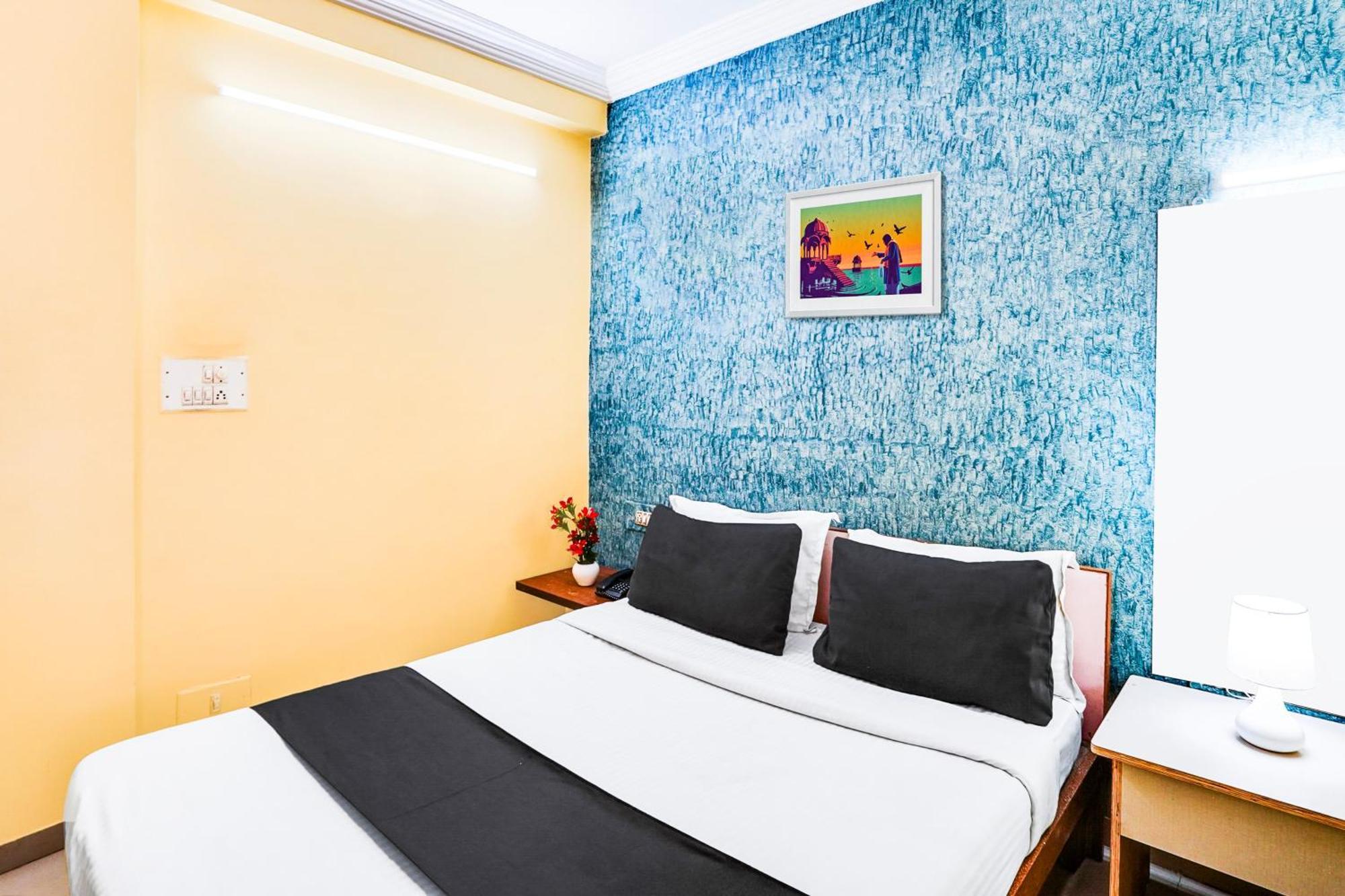Hotel O Vibrant Residency Ahmadabad Zewnętrze zdjęcie