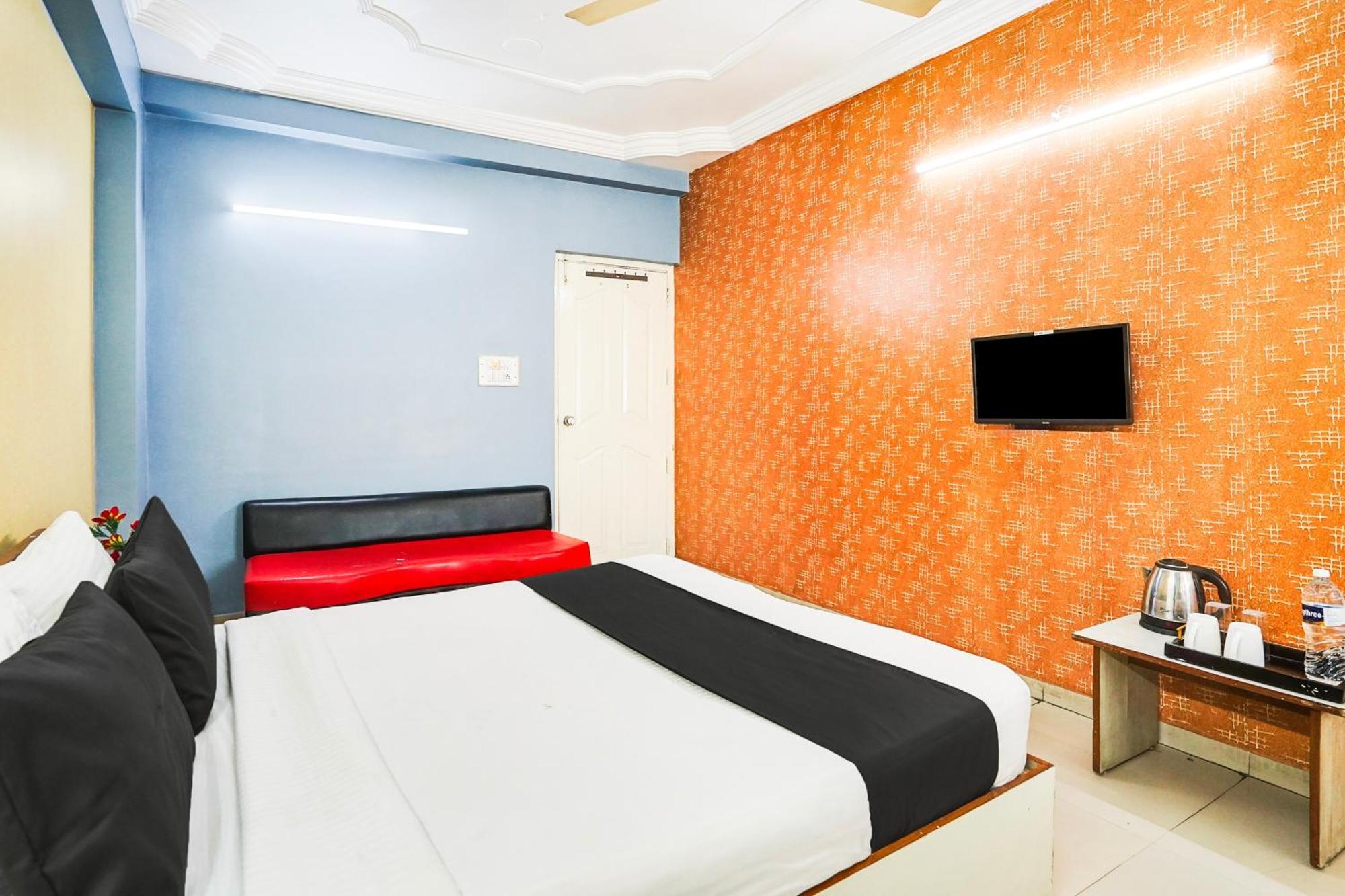 Hotel O Vibrant Residency Ahmadabad Zewnętrze zdjęcie
